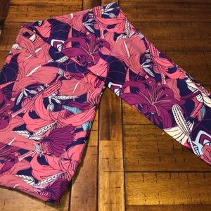 LuLaRoe TC2 Disney Villains Leggings